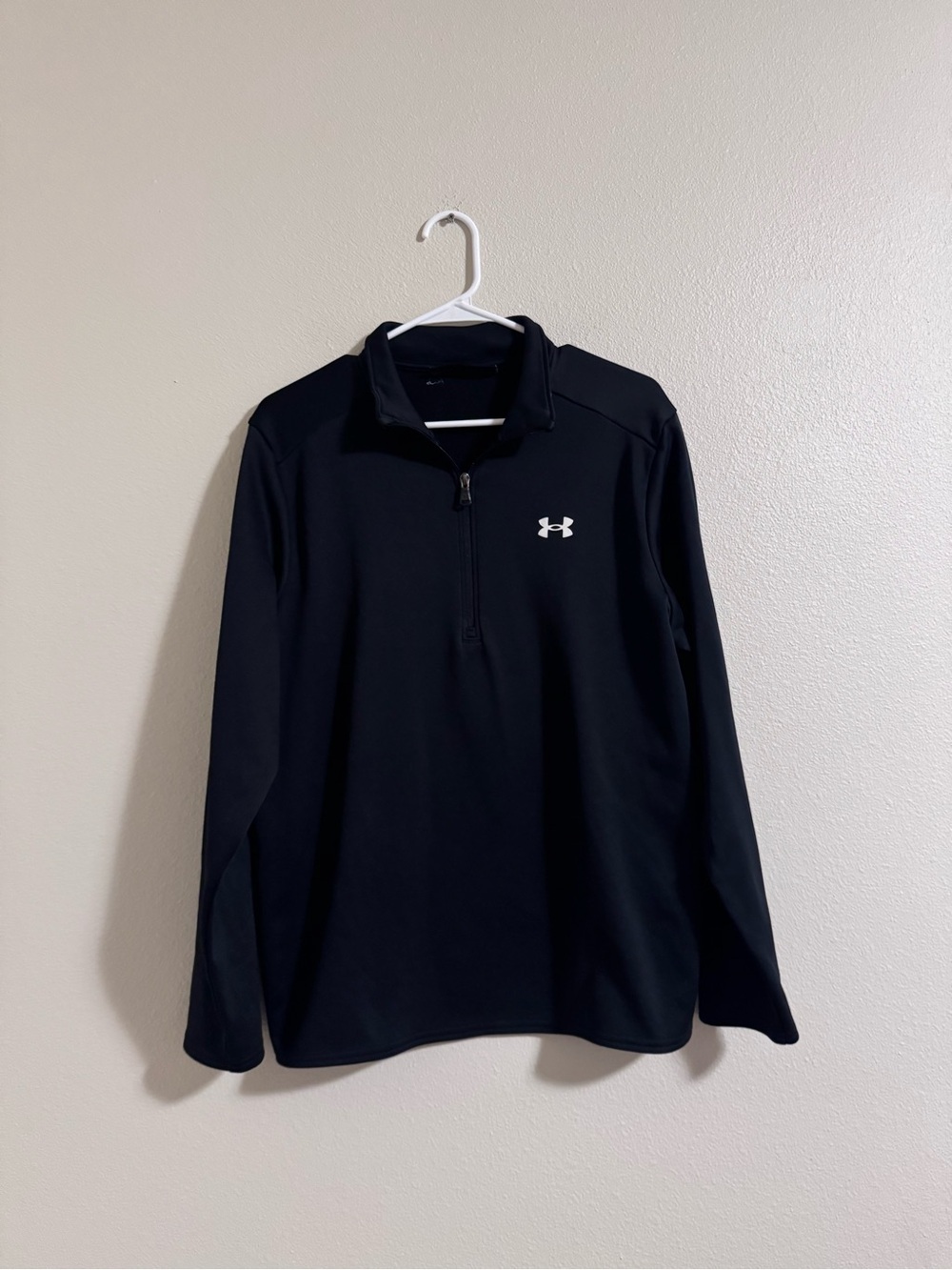 Under armour Black Pullover